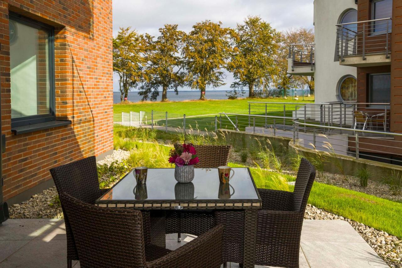 Ahoy Puck Apartament Przy Plazy Z Widokiem Na Morze Bagian luar foto