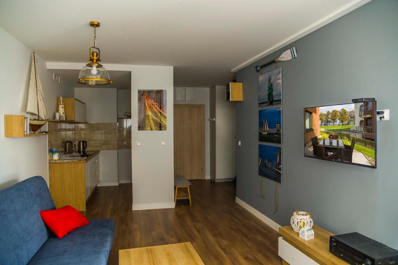 Ahoy Puck Apartament Przy Plazy Z Widokiem Na Morze Bagian luar foto