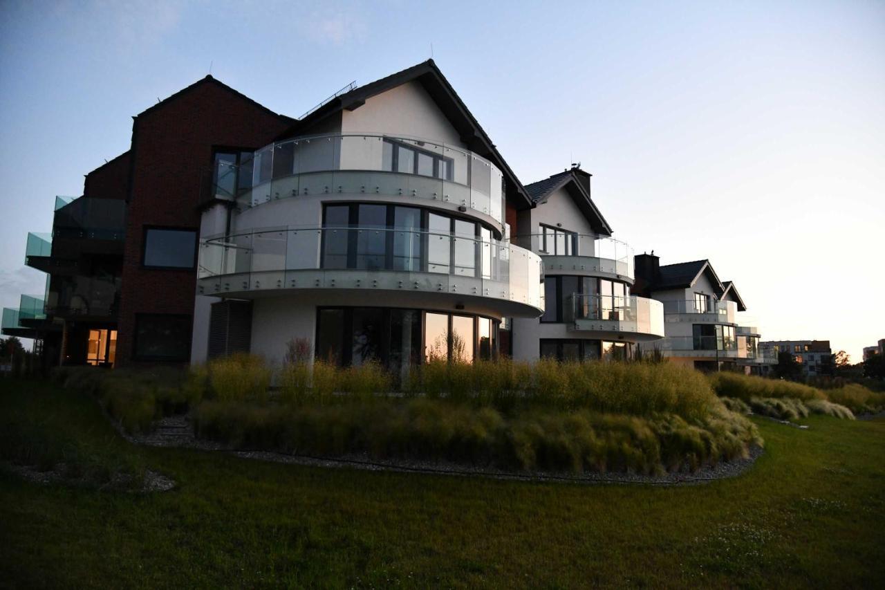 Ahoy Puck Apartament Przy Plazy Z Widokiem Na Morze Bagian luar foto